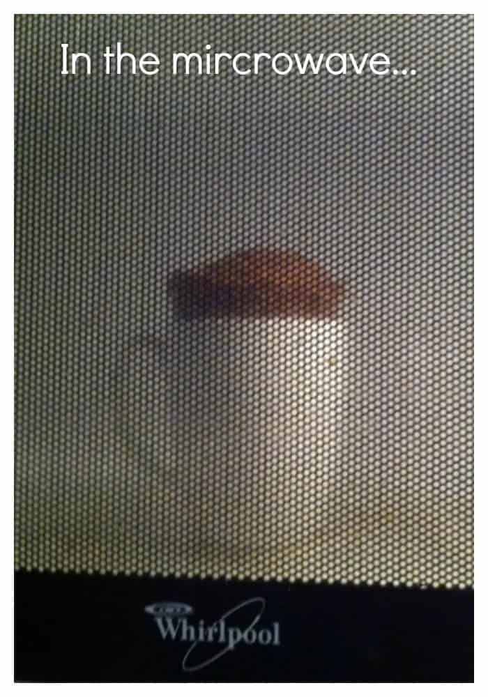 Muffin in a Cup in the microwave