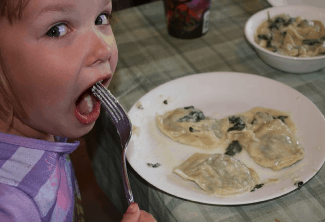 Spinach Cheese Stuffed Ravioli Recipe