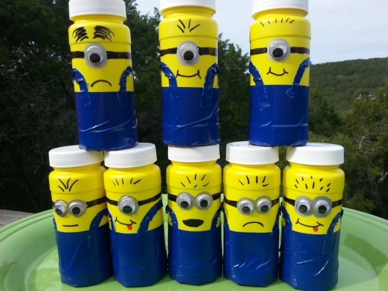 minion bubble party favors