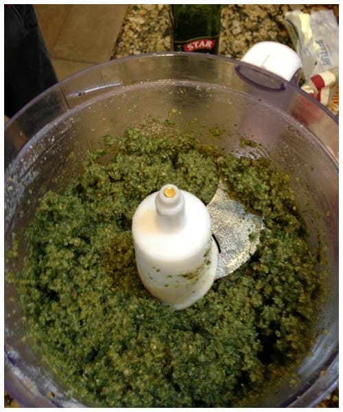 Olive Oil Basil Pesto Recipe #STAROliveOil #shop #cbias