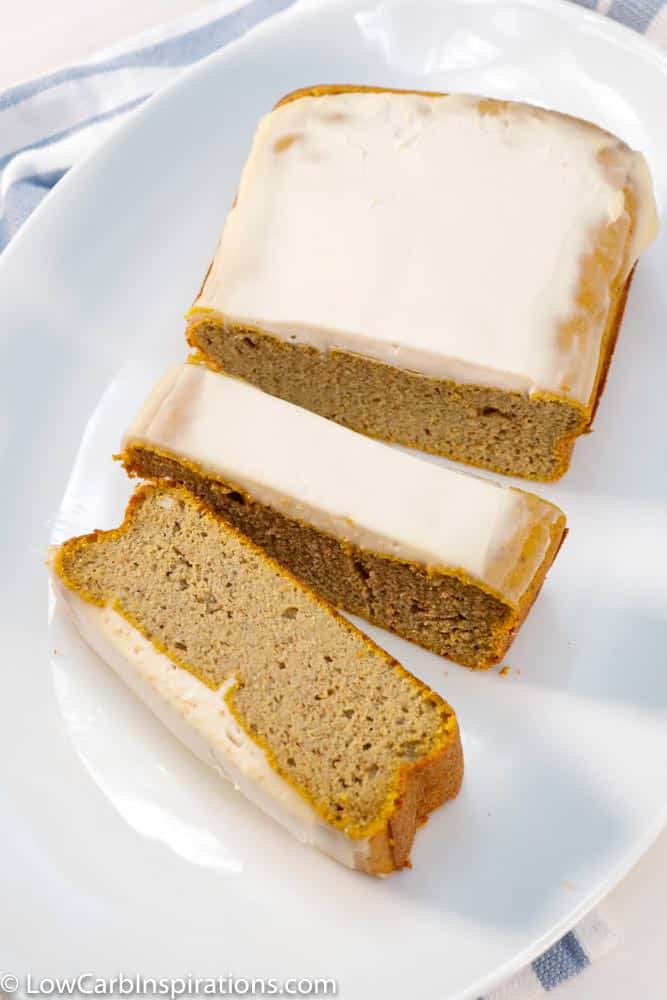 This keto pumpkin bread recipe is full of warm fall spices and delicious pumpkin flavors. You won't be able to hold yourself back with just one piece! 