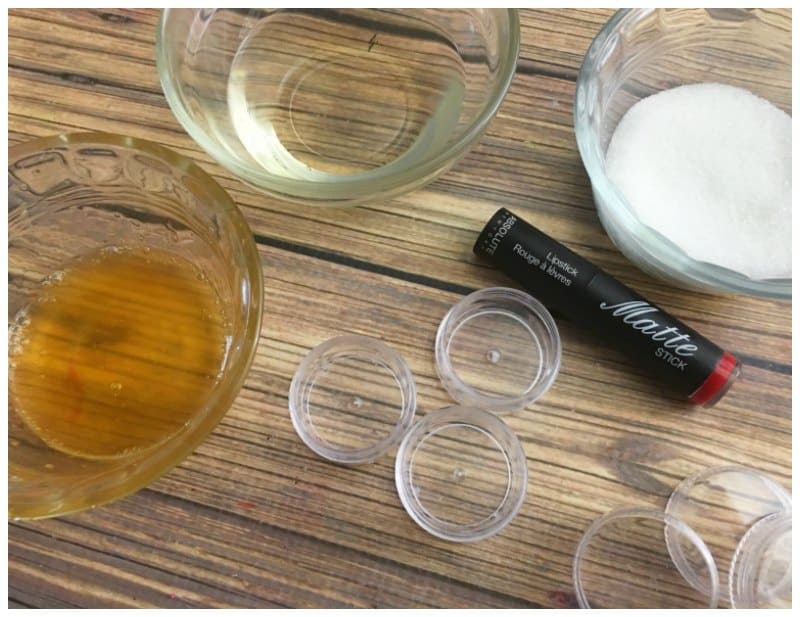 Homemade Sugar Lip Scrub Recipe