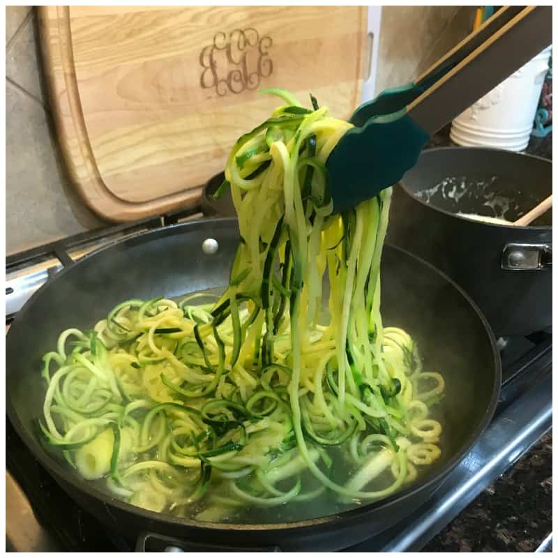 Low Carb and Keto Chicken Alfredo Pasta Recipe