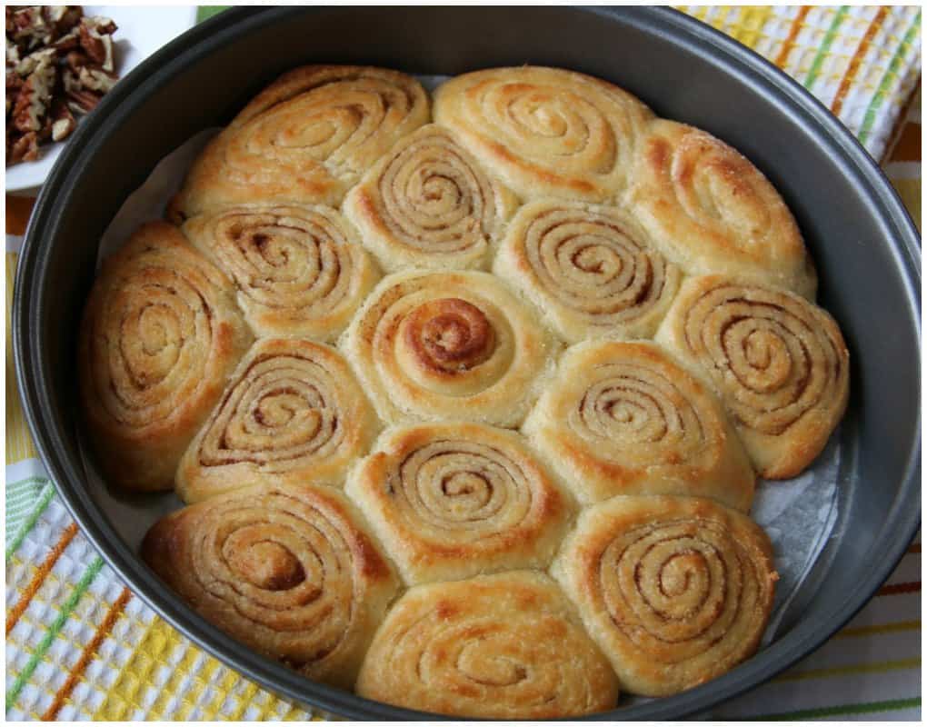 Keto Cinnamon Rolls Recipe - Low Carb and Made with Cream Cheese Frosting