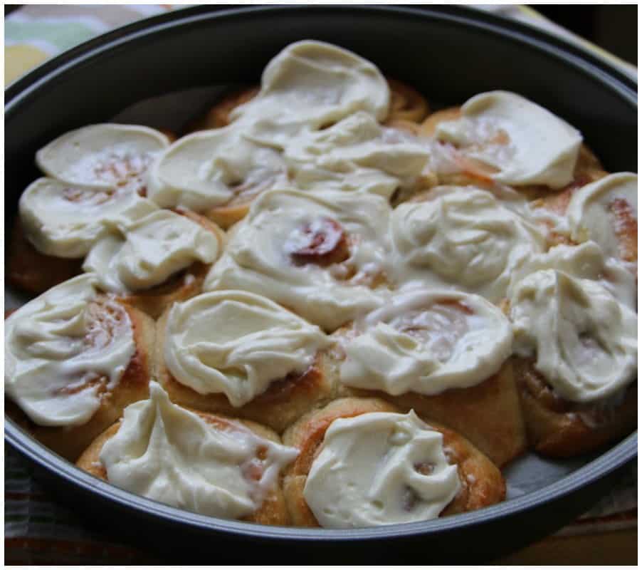 Keto Cinnamon Rolls Recipe - Low Carb and Made with Cream Cheese Frosting