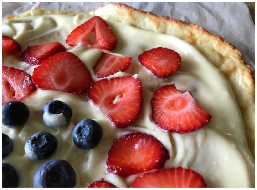 Keto Fruit Pizza Dessert Recipe