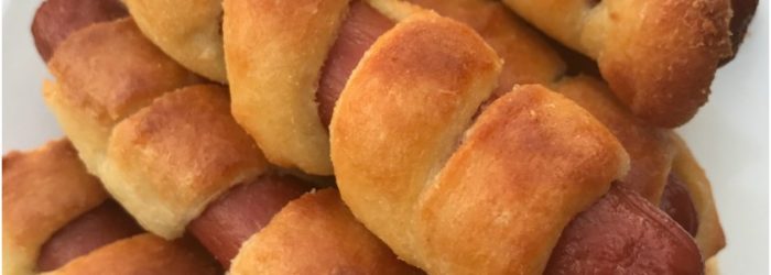 Low Carb Keto Pigs in a Blanket Recipe made with Fat Head Dough