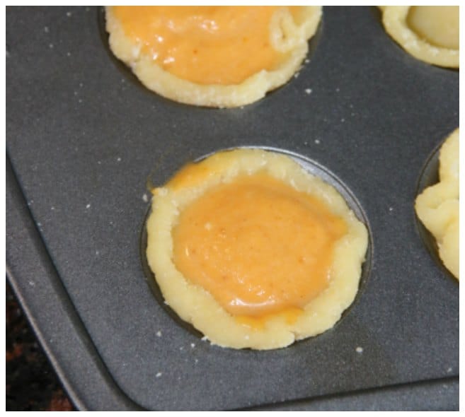 Keto Mini Pumpkin Pie Bites