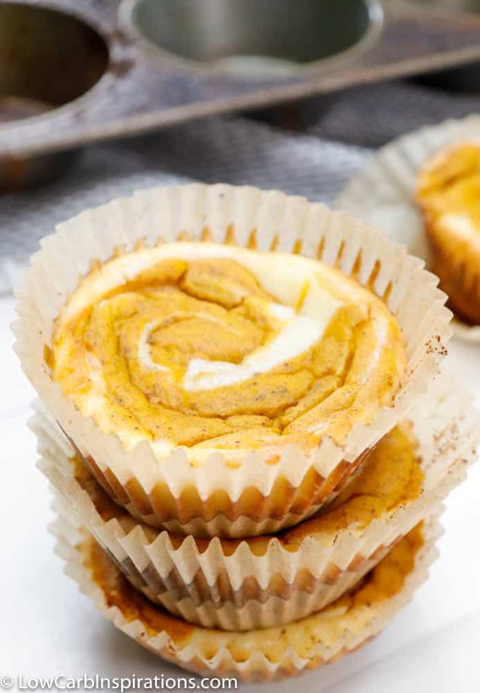 Looking for keto-friendly pumpkin recipes this fall? Look no further! These tasty keto pumpkin cheesecake cupcakes are just what you need to celebrate the cooler months of fall and even winter.