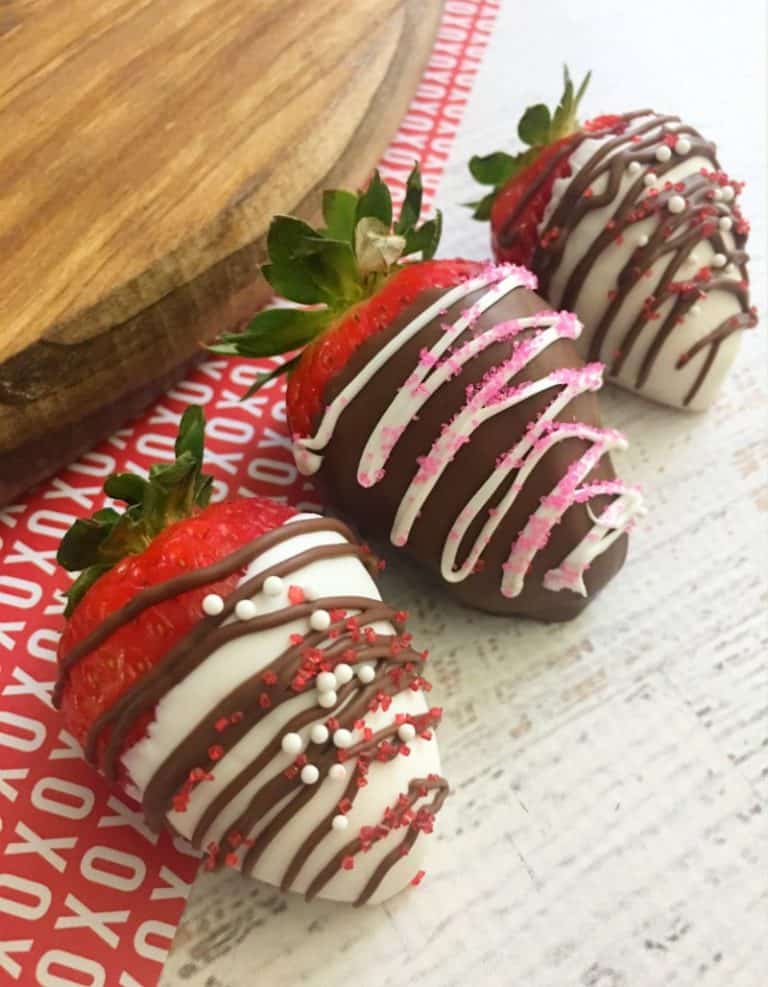 Valentine's Day Chocolate Covered Strawberries - iSaveA2Z.com