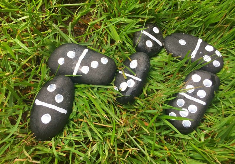 Rock Dominoes - Fun Craft Idea for Kids