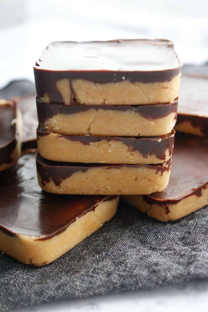 Low Carb Chocolate Peanut Butter Bars Recipe 