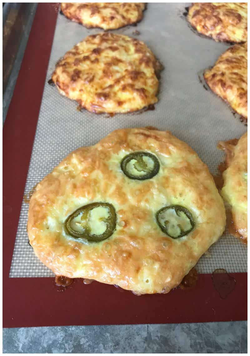Quick Keto Jalapeno Cheese Bread Recipe (Only 3 Ingredients)