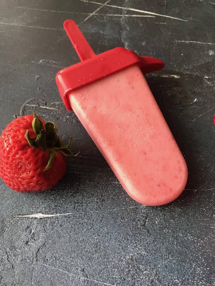 Creamy Strawberry Keto Popsicles Recipe