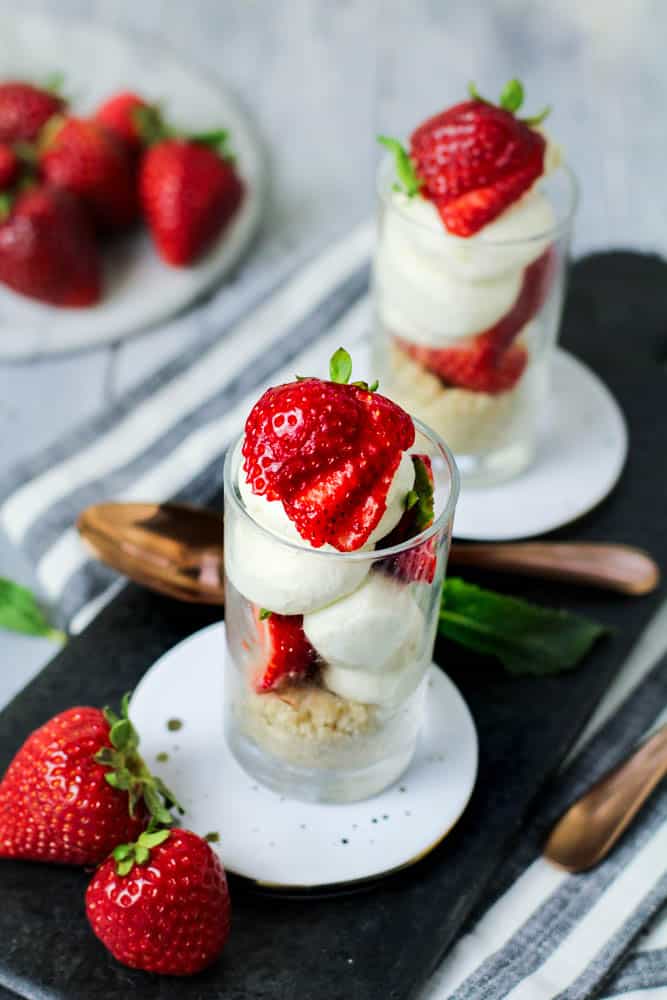 Keto No Bake Strawberry Cheesecake Parfait Recipe