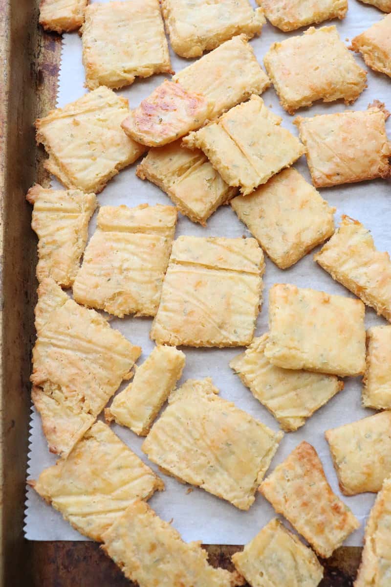 Low Carb Cheese Crackers Recipe (Keto Friendly)