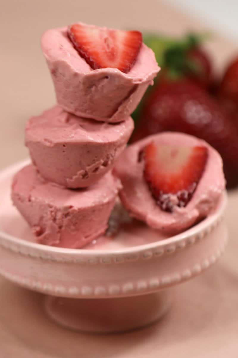 Keto Strawberry Cheesecake Fat Bombs Recipe 