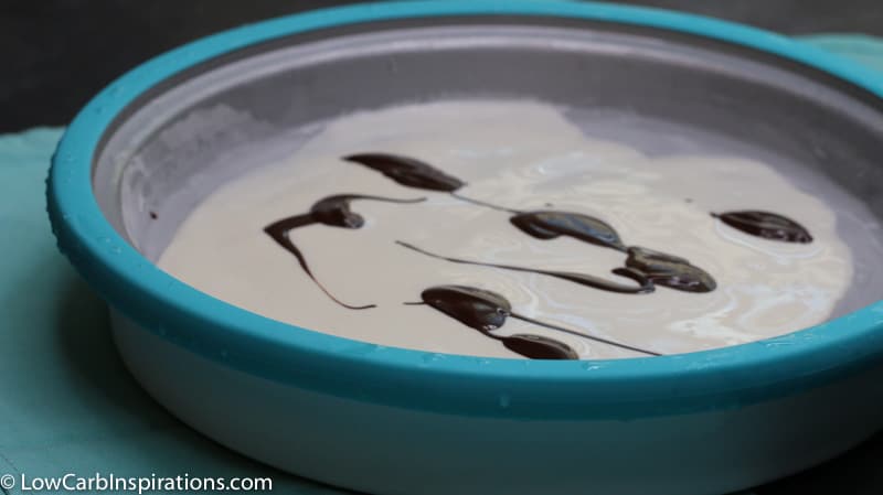 Homemade Keto Ice Cream Recipe that's sugar free and delicious!