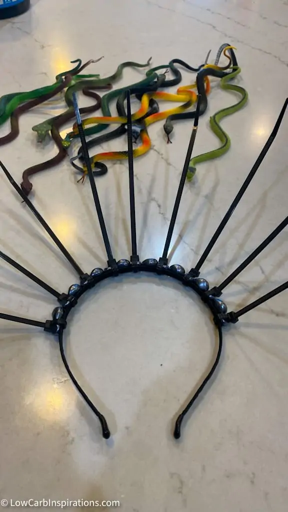 MEDUSA Halloween Costume DIY Tutorial